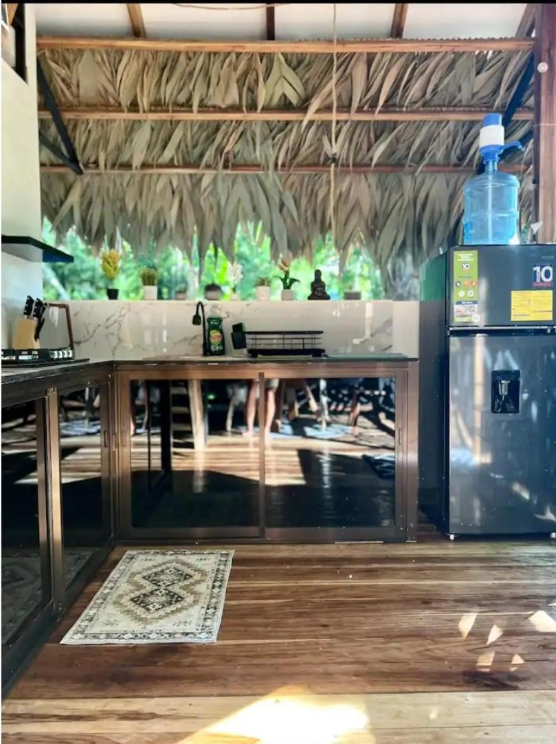 Hone Creek Evolution House Jungle Oasisヴィラ エクステリア 写真